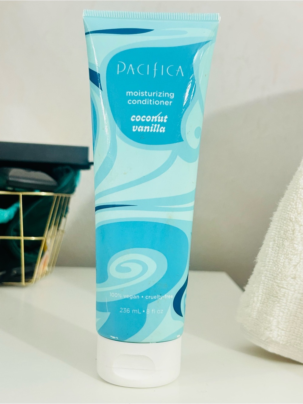 Pacifica Coconut Vanilla Moisturizing Conditioner -